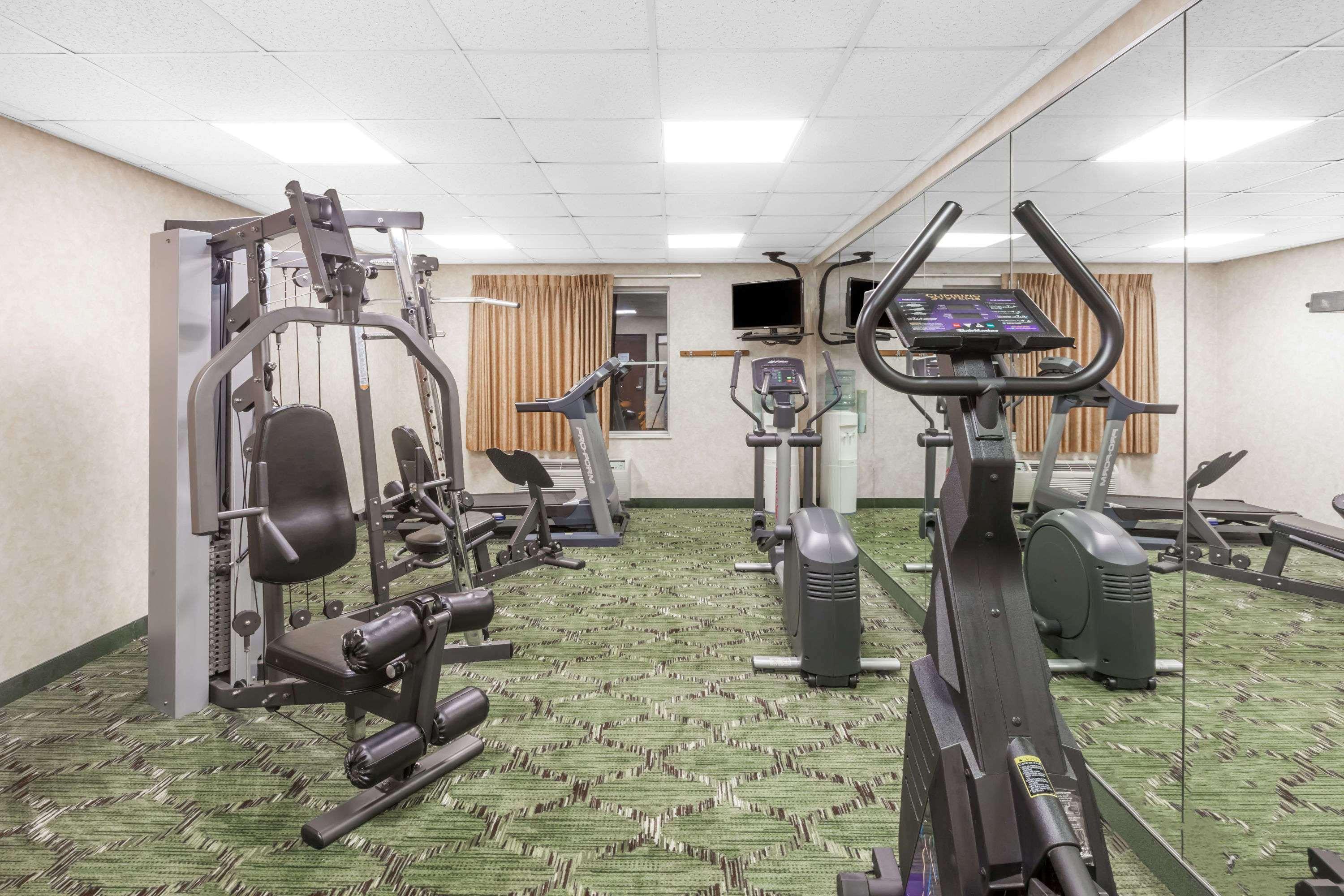 Spark By Hilton Walker Grand Rapids North Extérieur photo