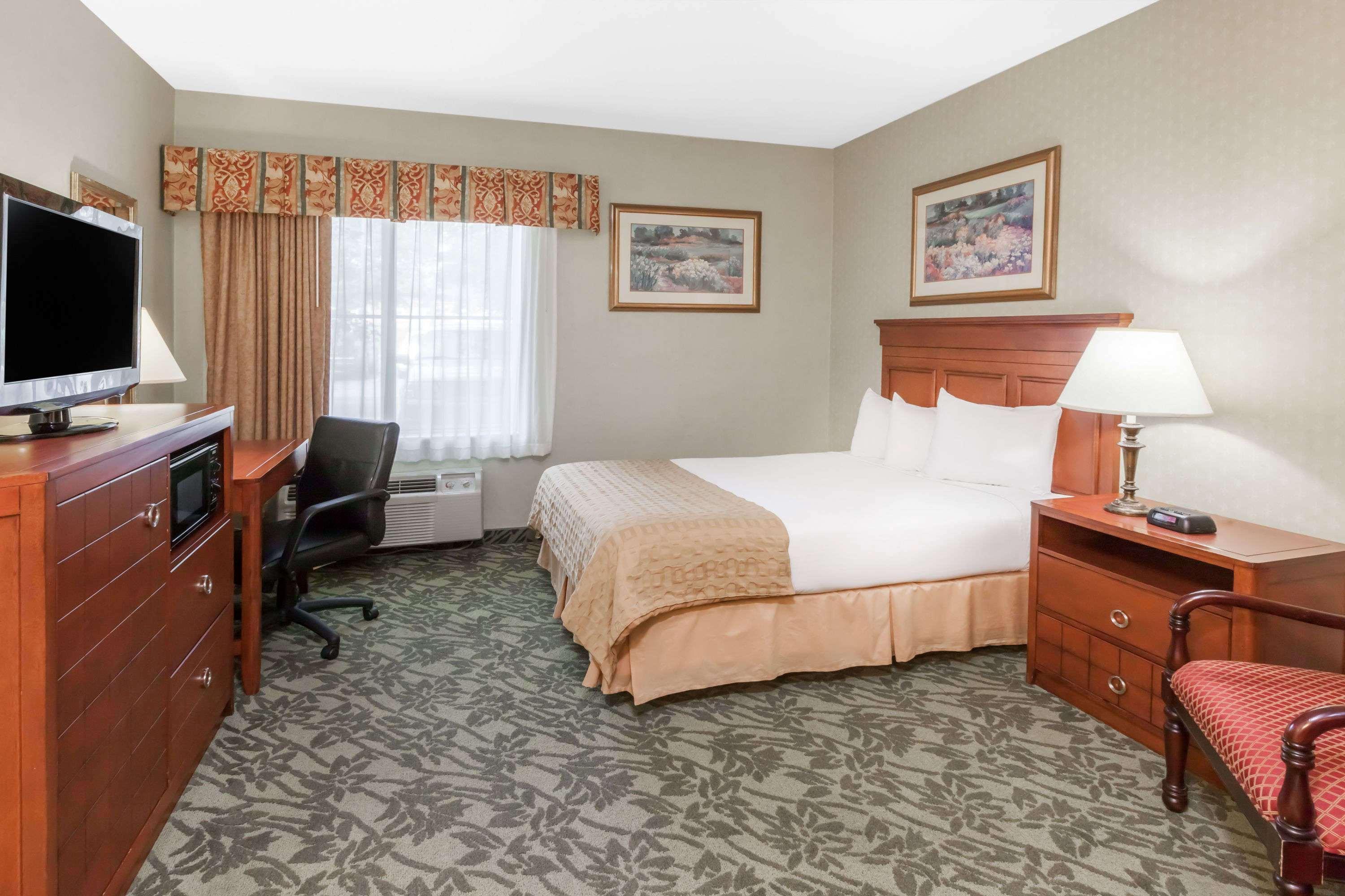 Spark By Hilton Walker Grand Rapids North Extérieur photo