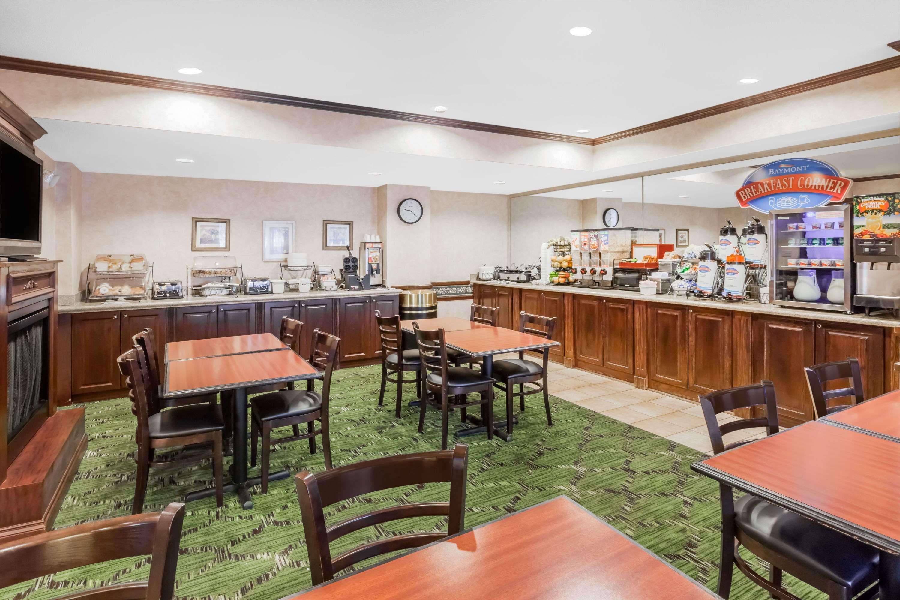 Spark By Hilton Walker Grand Rapids North Extérieur photo