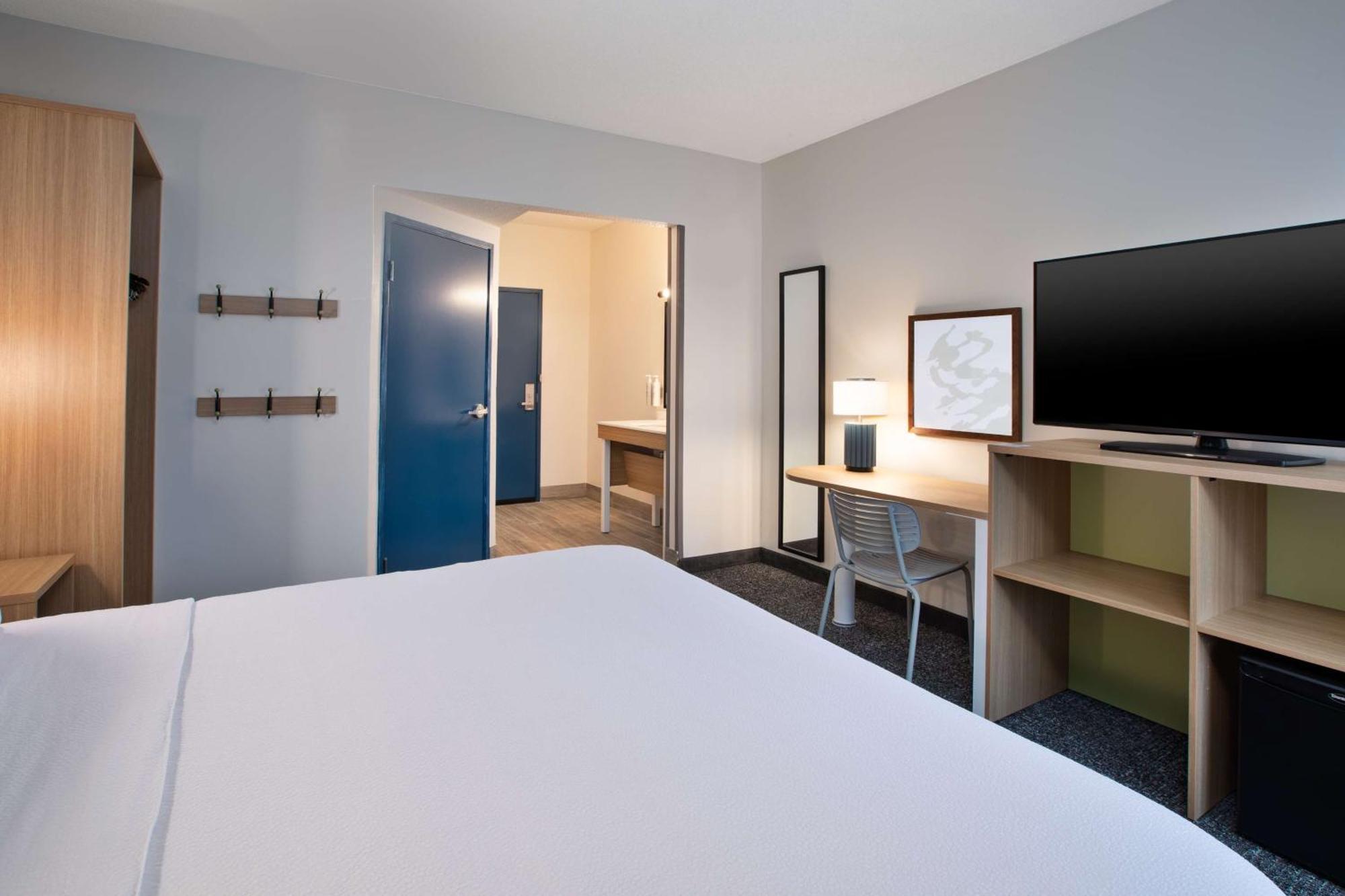 Spark By Hilton Walker Grand Rapids North Extérieur photo